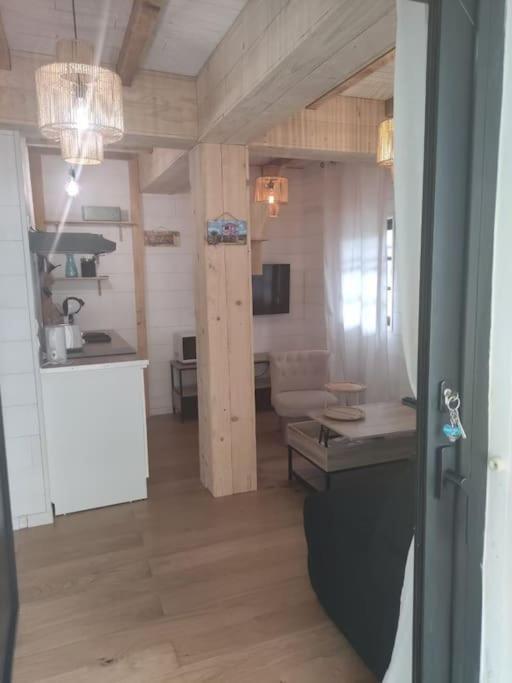 Joli T2 Bas De Chalet Plage De Gruissan Exterior photo